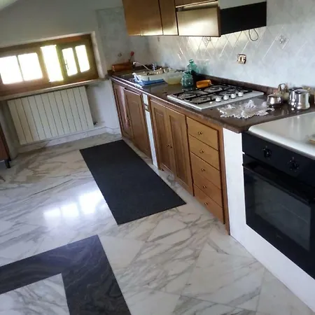 Apartment B&;b La Quiete Marina di Massa